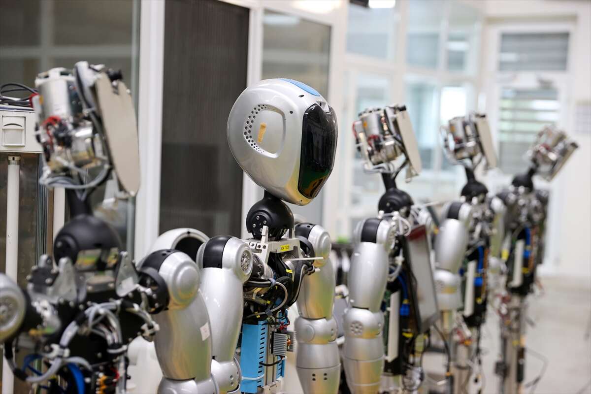 Konya ilk insansı robotunu piyasaya sürüyor! AKINCI-5 için geri sayım başladı 4